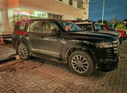 تويوتا لاندكروزر